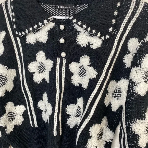 Cute sweater! - Picture 7 of 12